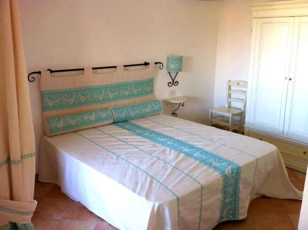 Sardinia Beach Apartments Aglientu 0*,